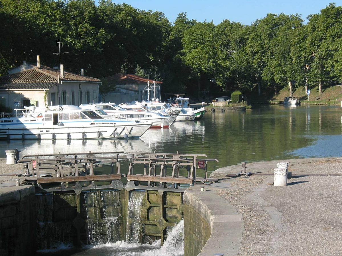 Appartamento le bristol Carcassonne Esterno foto